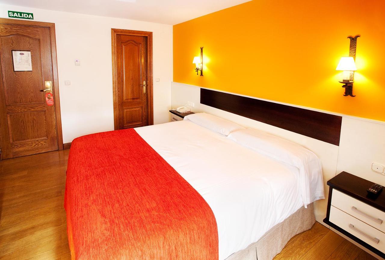 Hotel Venta De 에트살라 외부 사진